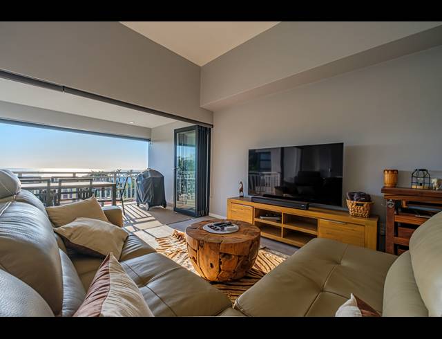 2 BEDROOM APARTMENT FOR SALE IN SHAKAS ROCK